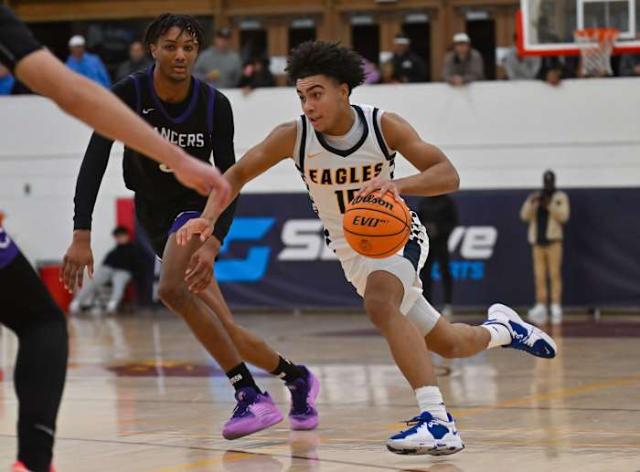 Carlsbad vs Faith Family Academy Torrey Pines Holiday Classic December 30, 2023 Photo-Justin Fine11